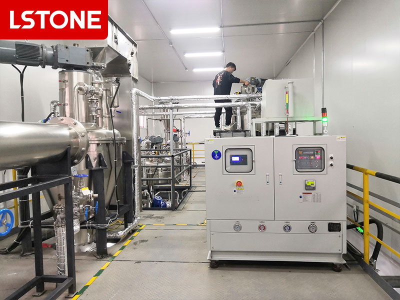 冷熱一體機的工作原理介紹,現代工業應用廣泛