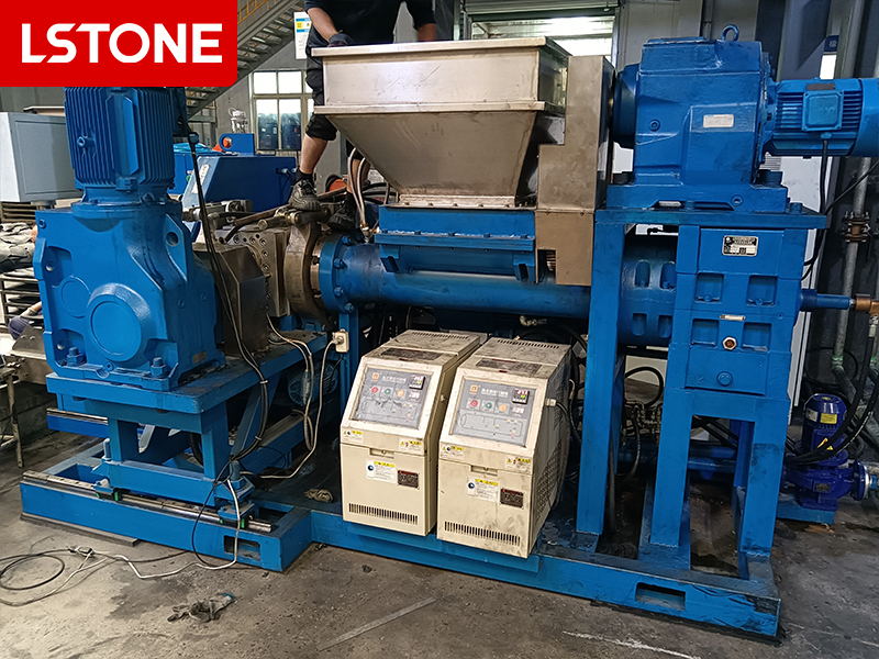 擠出模具油溫機生產廠家,工業溫控的精湛之選